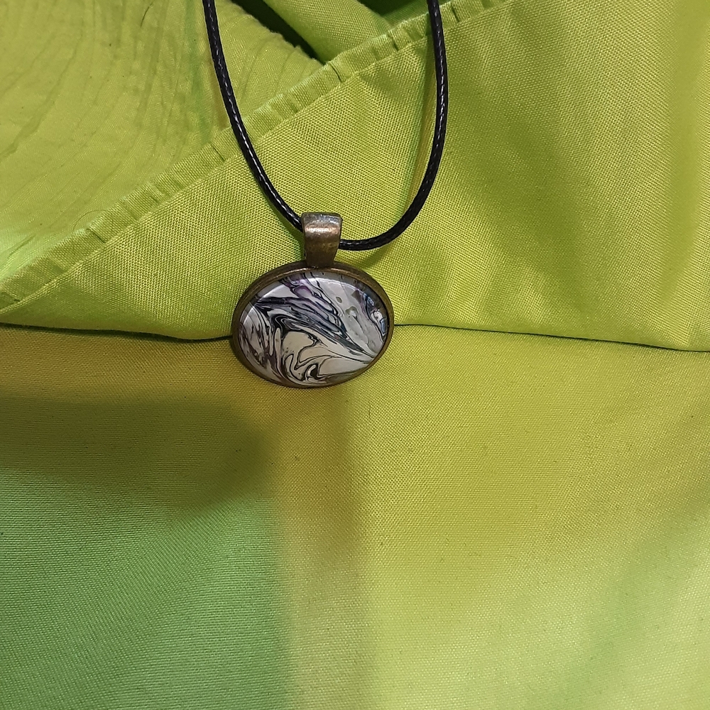 Elegant Black Purple and Silver Pendant Necklace